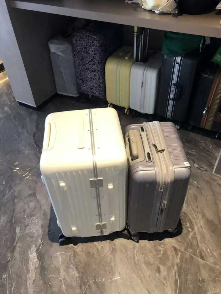 深圳到香港行李寄送:跨境跑腿服务案例 | Zerrand 差遣