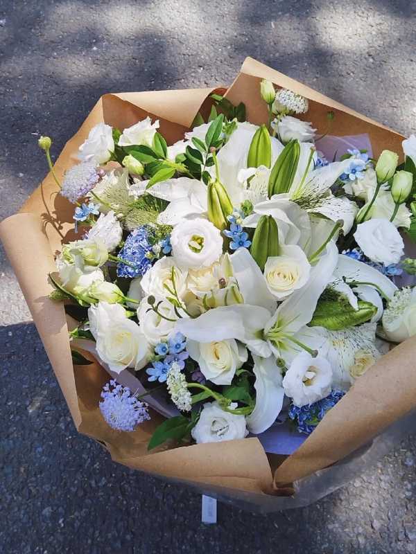 深圳送花到香港铜锣湾