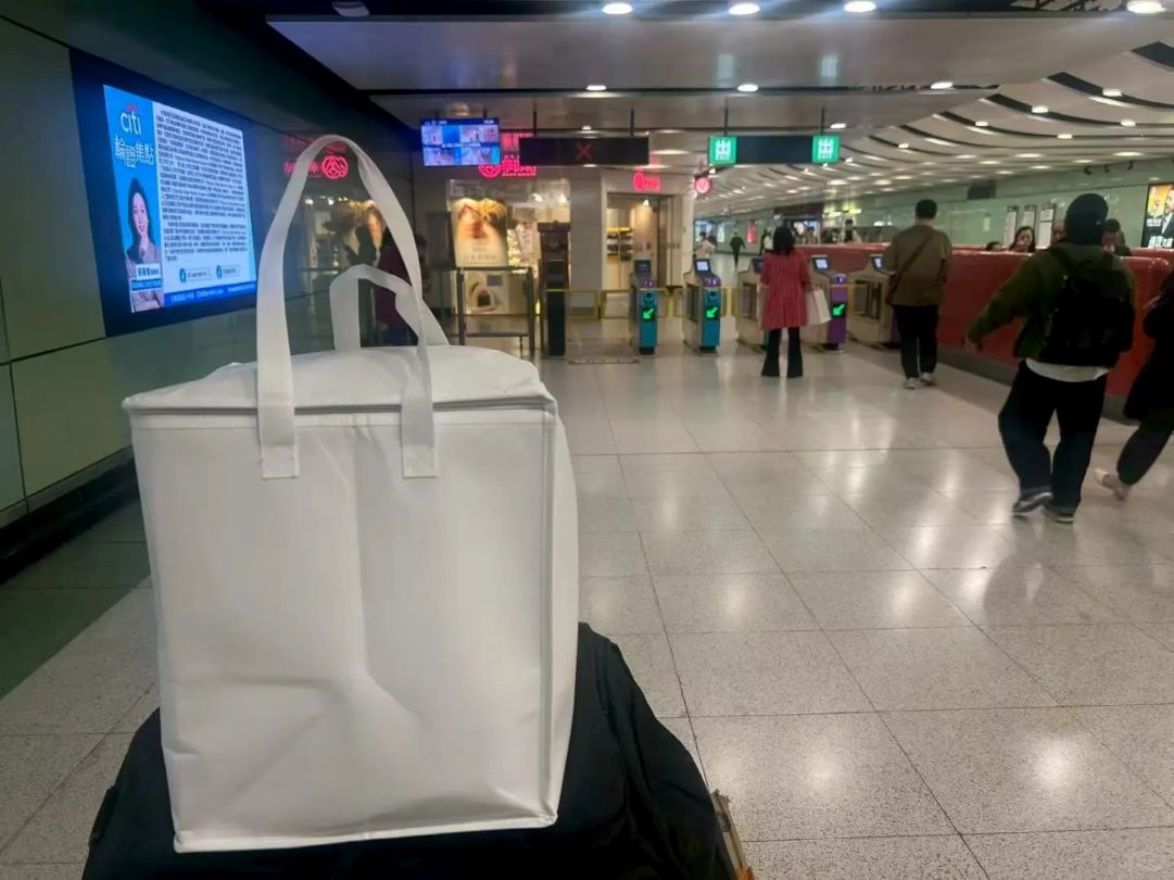 跨越40公里：我们如何把可爱的吉伊卡哇蛋糕稳稳送达香港中环？