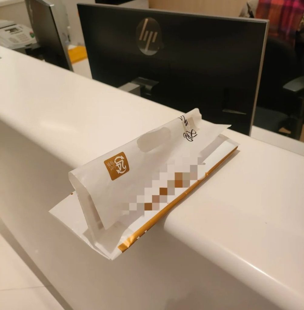 深圳急送文件到香港湾仔：历时3小时的跨境接力实录