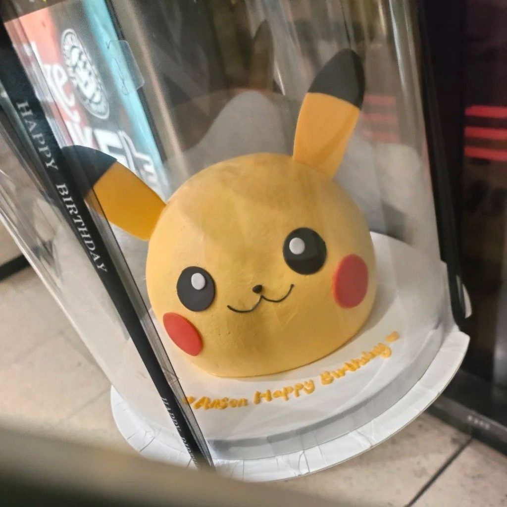 皮卡丘蛋糕跨越深港:一次零损耗的生日惊喜配送实录