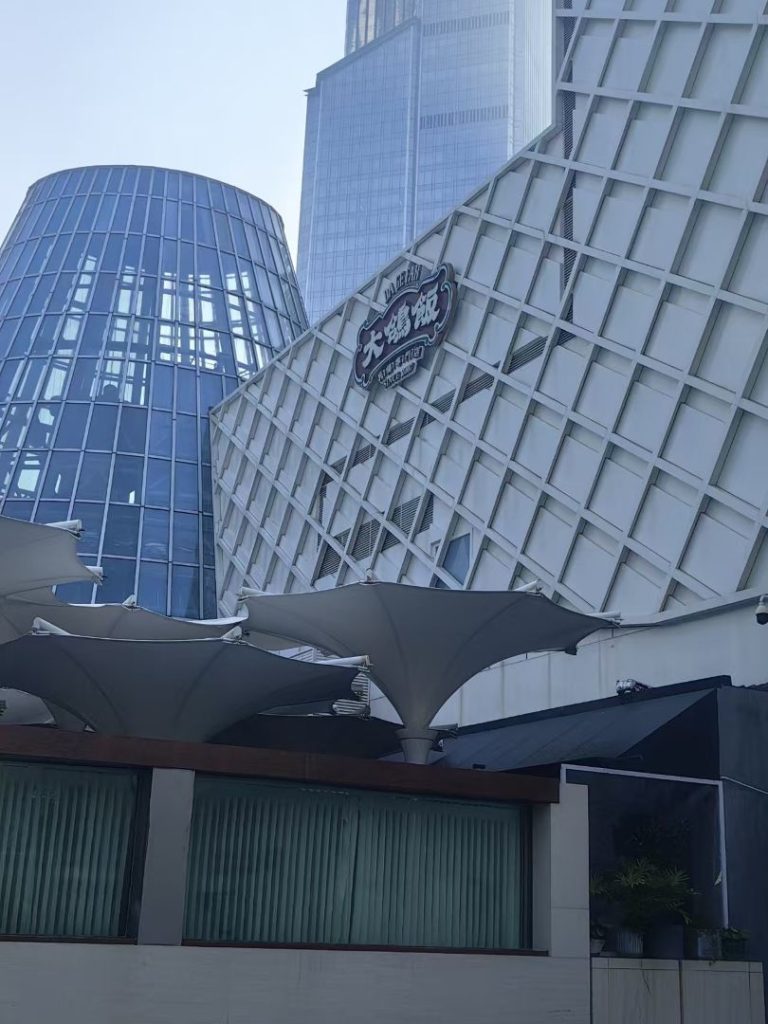 深圳网红店排队太难？福田大鸽饭代排实录，到店即吃！