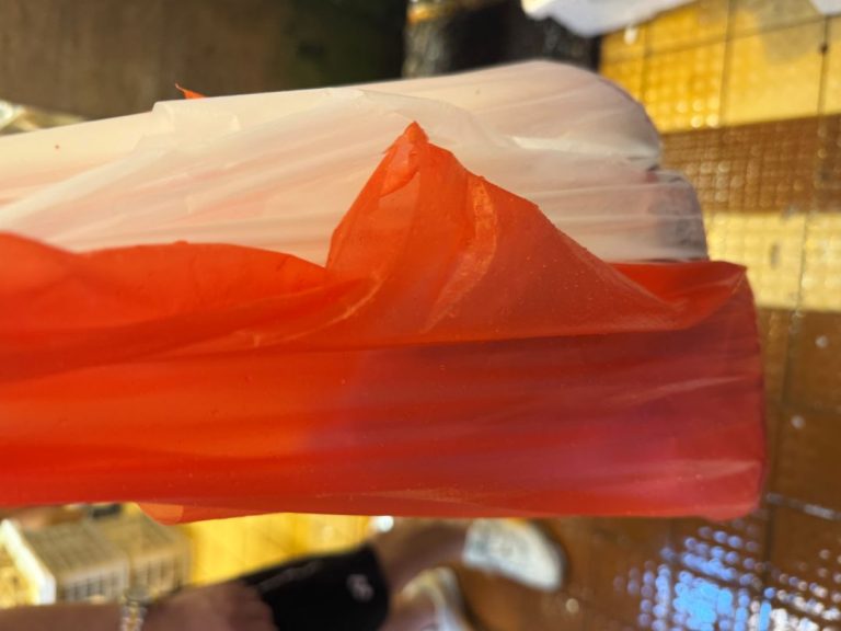 香港跑腿日記：爬6層唐樓，只為獨居婆婆送一塊魚腩