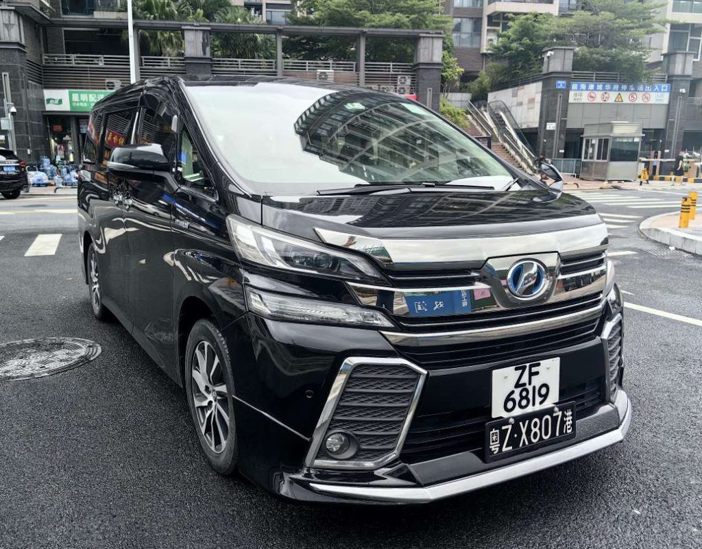 深圳南山到香港机场包车：外籍客户的凌晨赶机记