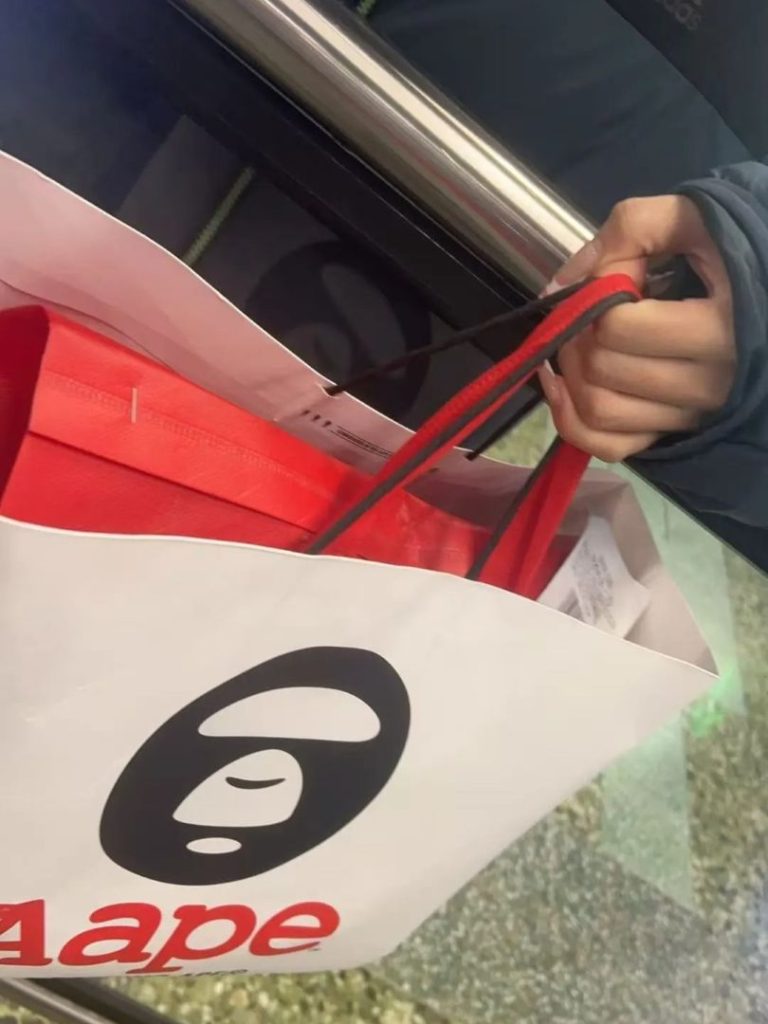 跨城送外卖，我们是认真的：深港跑腿“蛙来哒”配送日记