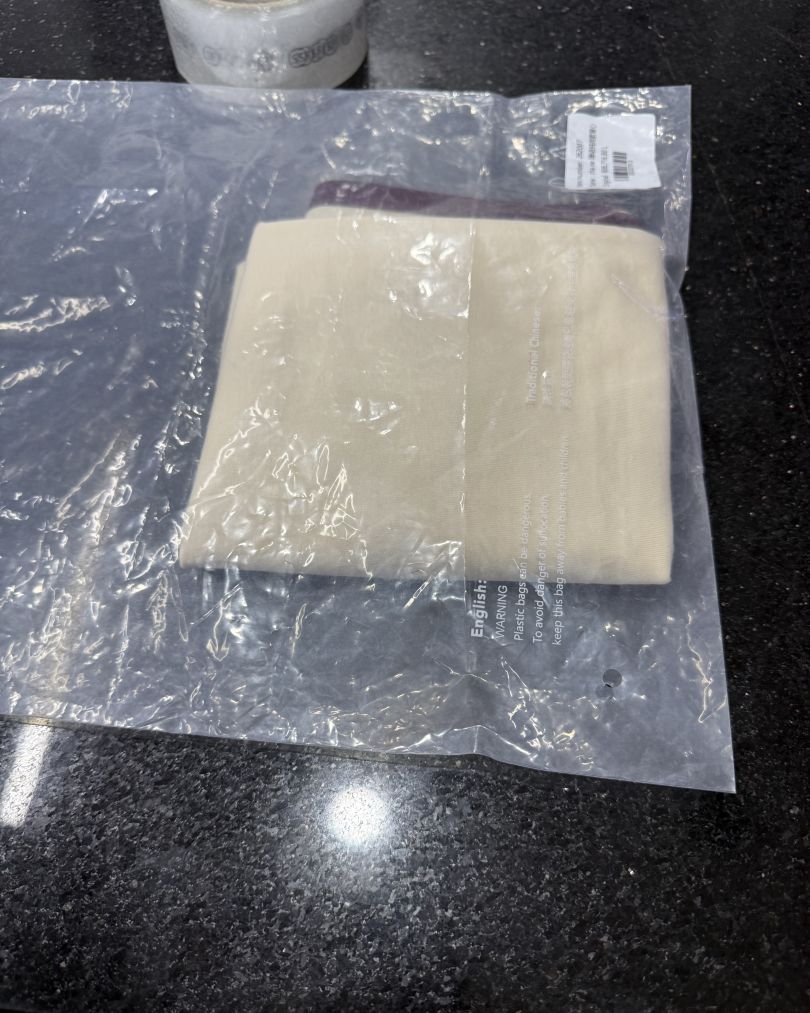 Shipping from HK to Mainland? A Real Case of Same-Day Clothing Forwarding to Shenzhen