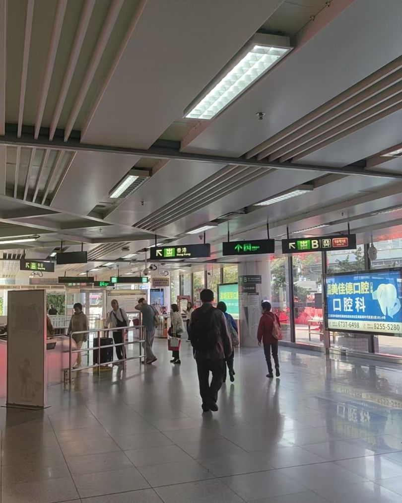 香港急送行李回深圳：西九龍到龍華深港跑腿實錄