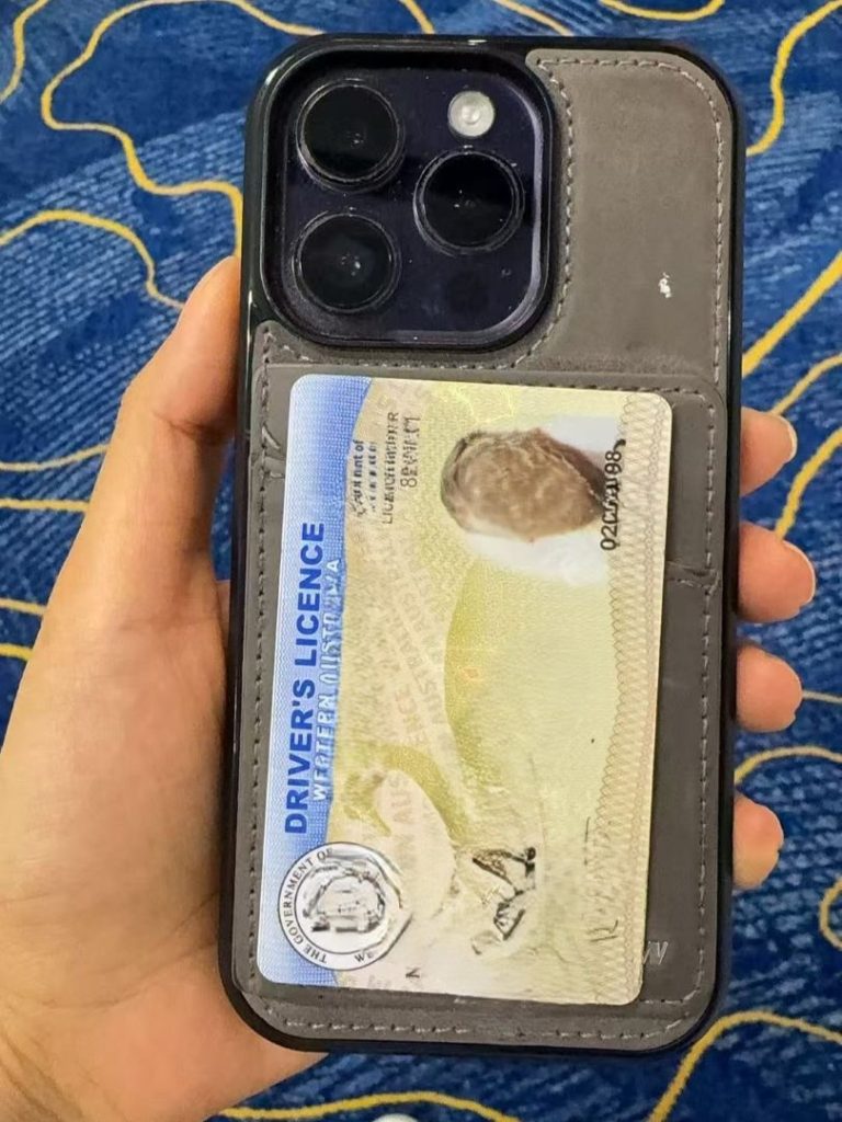 Discover how Zerrand successfully recovered a lost iPhone and delivered it safely to Tokyo via cross-border hand-carry service